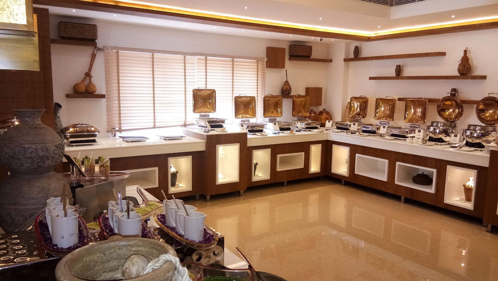 Hotel Karthika Park Kazhakuttam Bagian luar foto